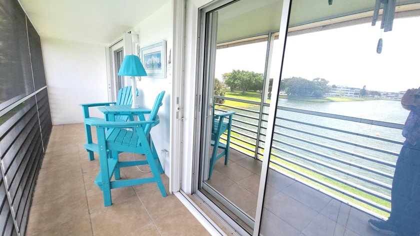 Welcome to this beautifully maintained and thoughtfully upgraded - photo 33