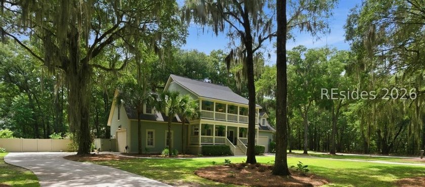 Located in one of Bluffton's most desired and sought after - photo 3