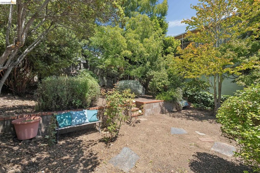 Welcome home to this inviting Redwood Heights gem, where classic - photo 33