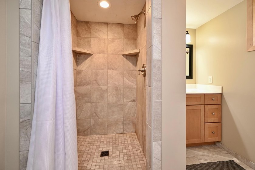 Welcome to this beautifully maintained 2.5-story home in a - photo 33