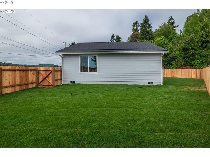 Built in 2023, this like-new 2-bedroom, 1-bath home delivers - photo 28