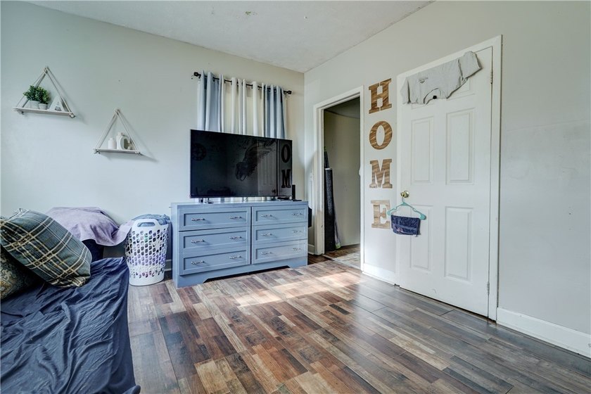 **Group showings only Saturday 7/25 11 AM to 12:30 PM, Monday - photo 16