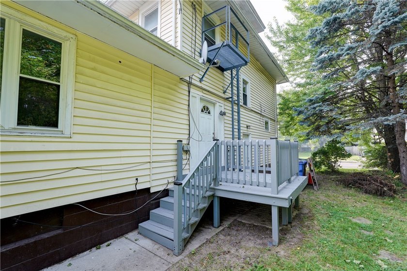 **Group showings only Saturday 7/25 11 AM to 12:30 PM, Monday - photo 37