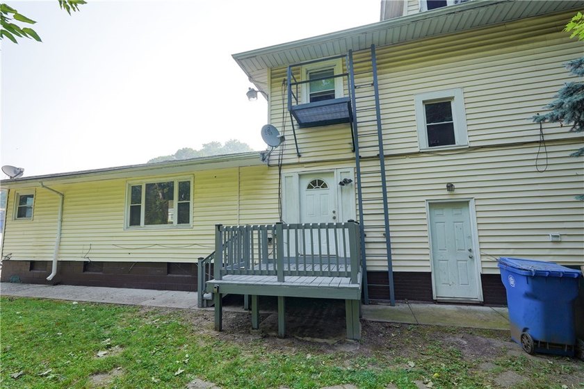 **Group showings only Saturday 7/25 11 AM to 12:30 PM, Monday - photo 38