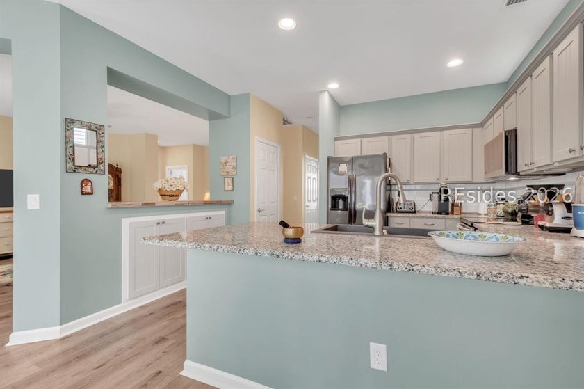 Charming and beautifully updated, this darling 2-bedroom, 2-bath - photo 11