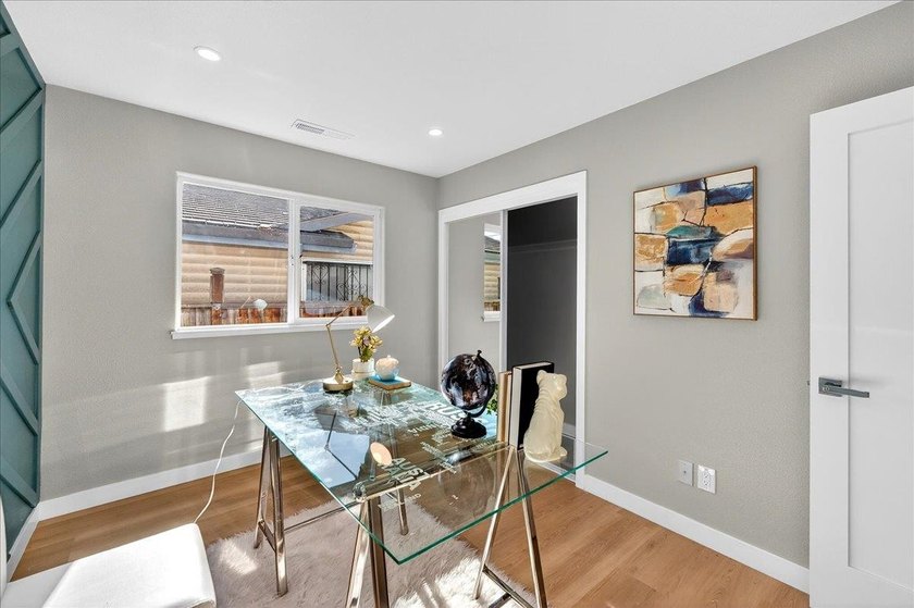 Welcome home to this beautifully remodeled 4BD/2BA residence - photo 32