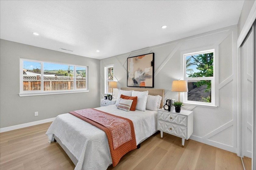 Welcome home to this beautifully remodeled 4BD/2BA residence - photo 35