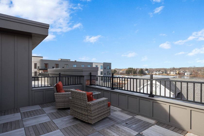 Come see the final unit available at 238 Deer Street, an - photo 11