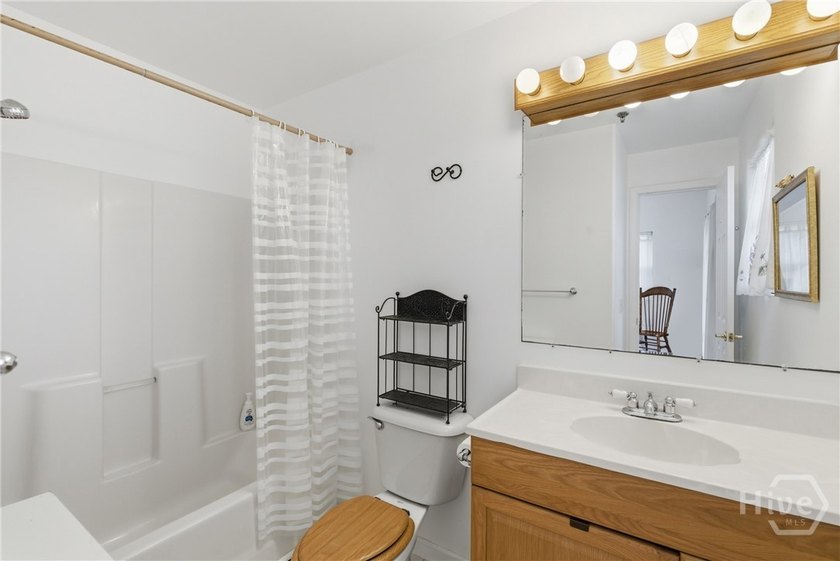 Located on the banks of Chimney Creek this fabulous property is - photo 20