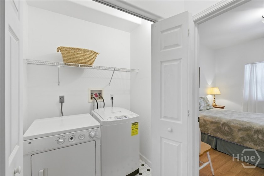 Located on the banks of Chimney Creek this fabulous property is - photo 22