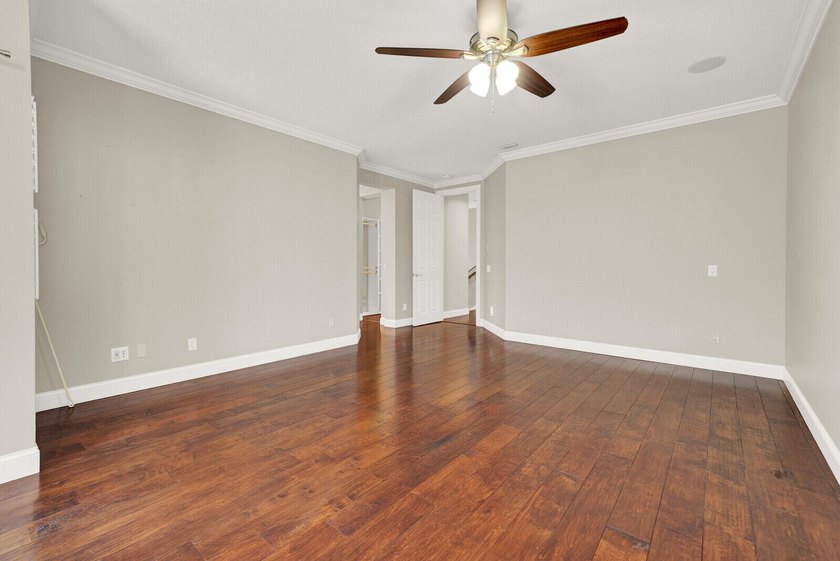 Beautifully maintained 5BR/4BA/2CAR Garage CBS POOL home in the - photo 24