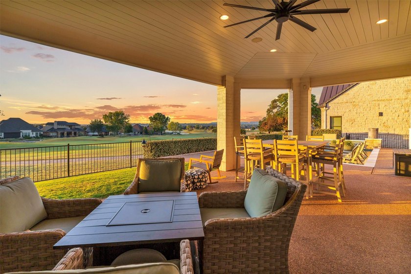 There are luxury homes... and then there are homes that define a - photo 33