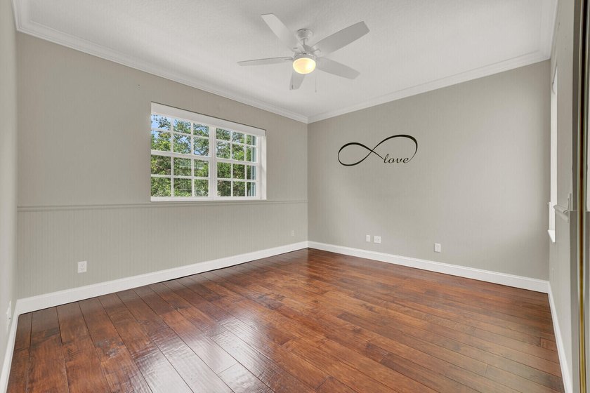 Beautifully maintained 5BR/4BA/2CAR Garage CBS POOL home in the - photo 34