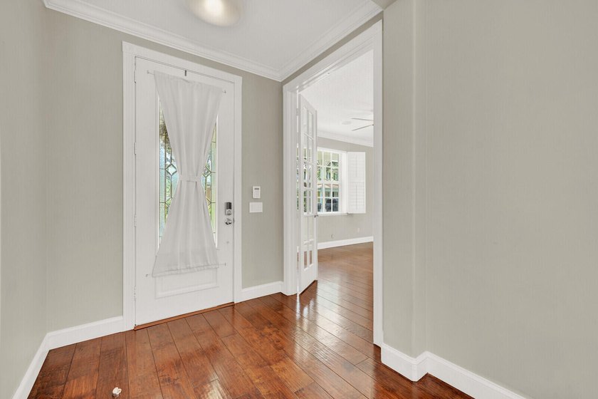 Beautifully maintained 5BR/4BA/2CAR Garage CBS POOL home in the - photo 41