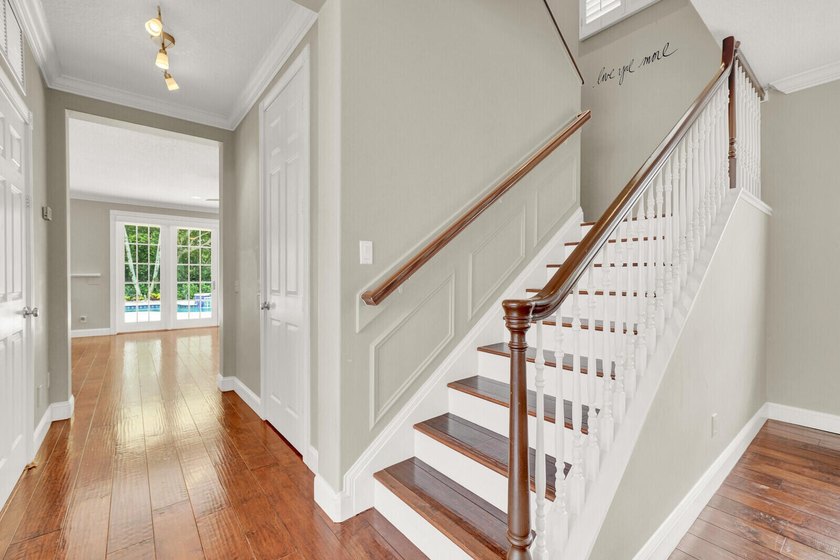Beautifully maintained 5BR/4BA/2CAR Garage CBS POOL home in the - photo 44