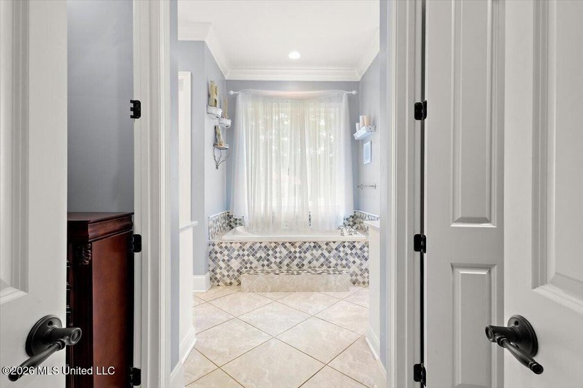 Welcome to 6 Red Head Pointe in Raymond! Tucked away in a quiet - photo 25