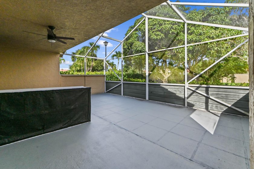 Welcome to a beautifully maintained 3 bedrooms and 2 bathrooms - photo 30