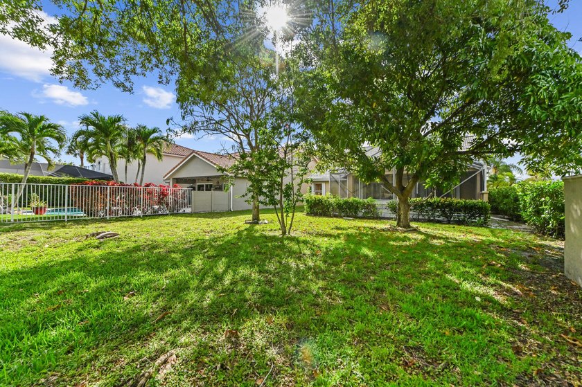 Welcome to a beautifully maintained 3 bedrooms and 2 bathrooms - photo 34
