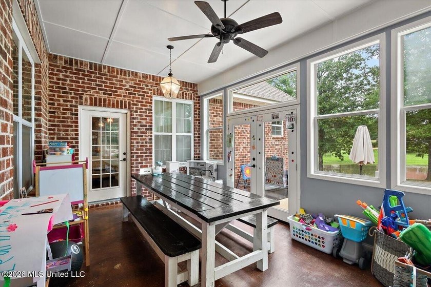 Welcome to 6 Red Head Pointe in Raymond! Tucked away in a quiet - photo 38