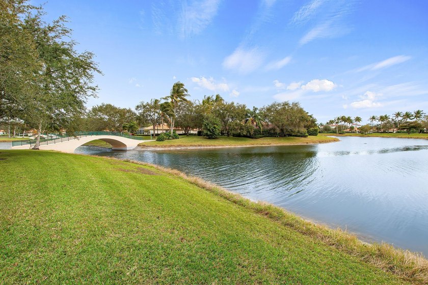 Back on the market! Buyer's financing fell through. Their loss - photo 45