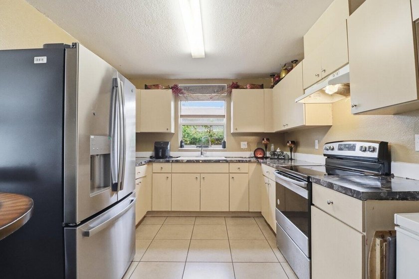 First time homeowner opportunity! Seller concessions offered! - photo 8