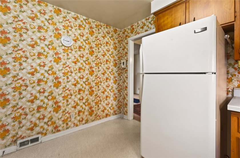 Endless potential awaits at 181 Lida Lane! This lovingly - photo 16