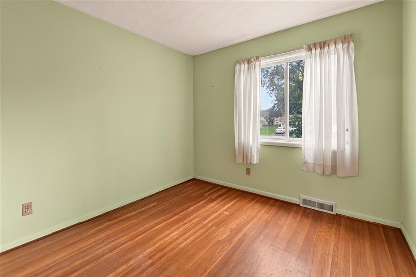 Endless potential awaits at 181 Lida Lane! This lovingly - photo 25