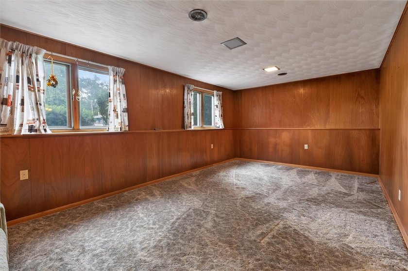 Endless potential awaits at 181 Lida Lane! This lovingly - photo 27