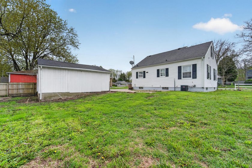 Okay, can we talk about this GEM?! This beautifully renovated - photo 23