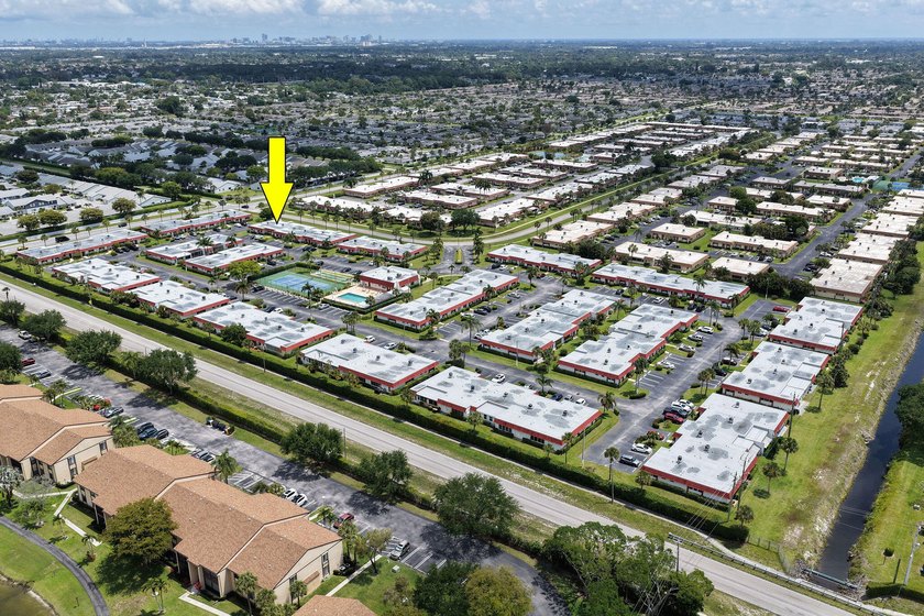 Move-in ready home in a desirable 55+ community offering comfort - photo 41