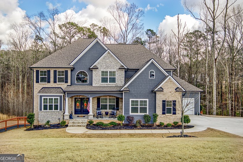 NEWLY CONSTRUCTED Luxury Living on 1.02 Acres | 5 Bedrooms | 4 - photo 3