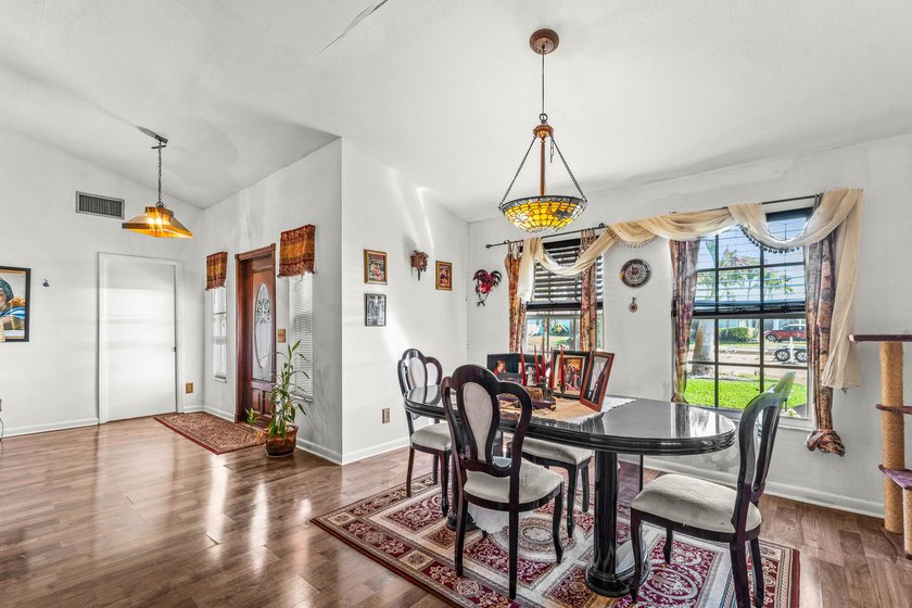 Great home in an even better location! Check out this 3 bed 2 - photo 12