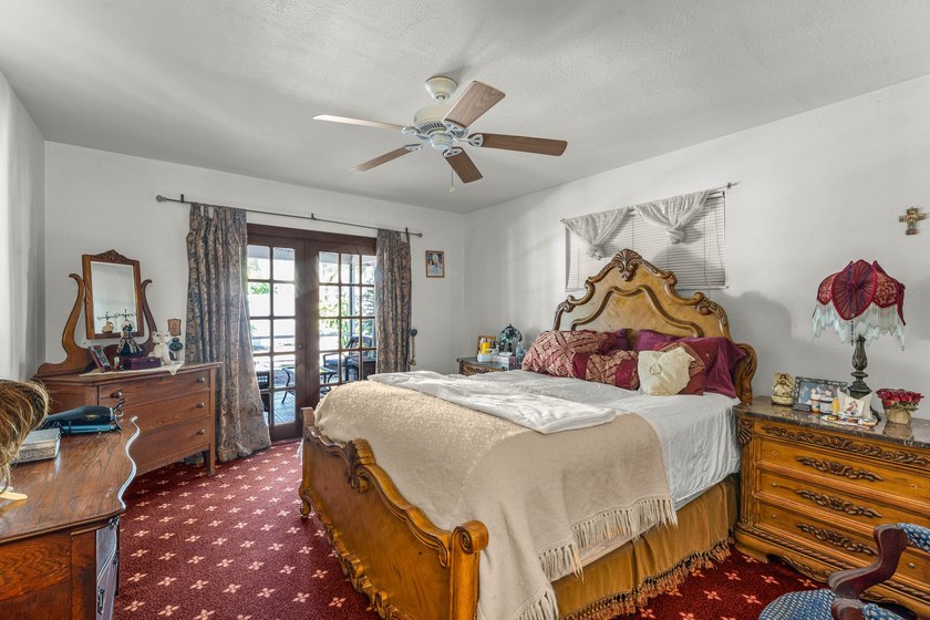 Great home in an even better location! Check out this 3 bed 2 - photo 31