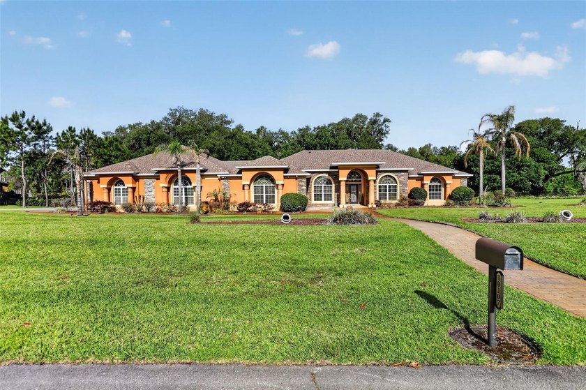This exceptional single-story estate blends luxury, comfort, and - photo 3