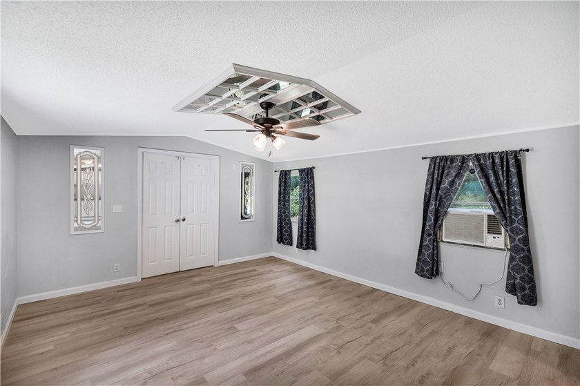 Single Wide Mobile home located on a 1.28-acre level lot. Brand - photo 29