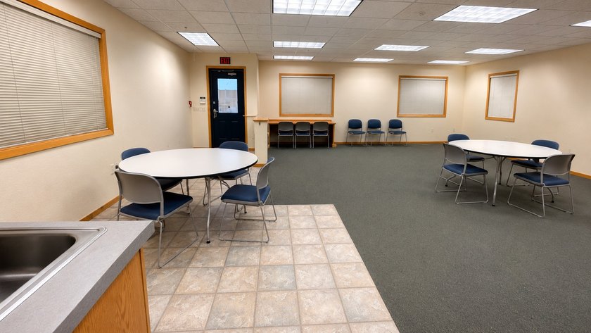 Prime Commercial Opportunity with Exceptional Visibility - photo 5