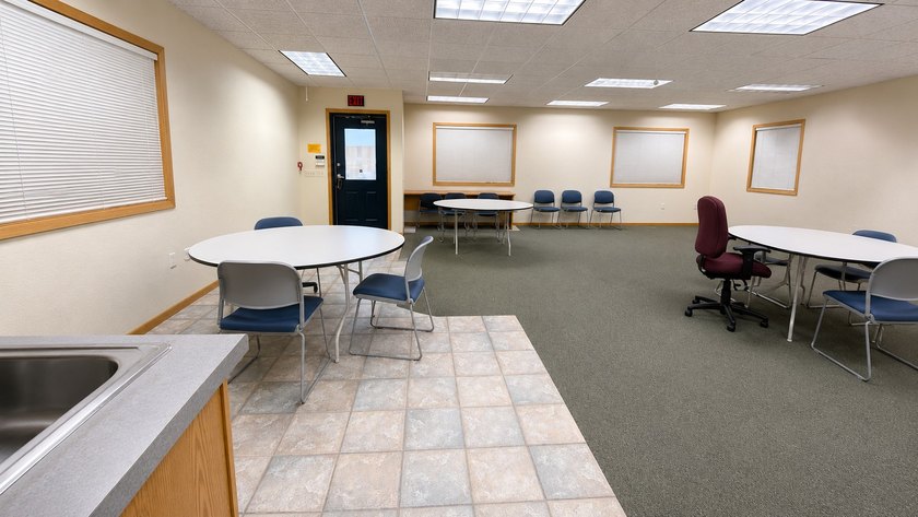 Prime Commercial Opportunity with Exceptional Visibility - photo 6