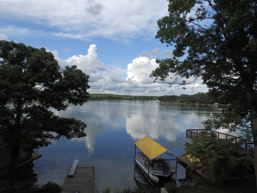 Lake Wabaunsee, in the heart of the Kansas Flint Hills, is a - photo 18