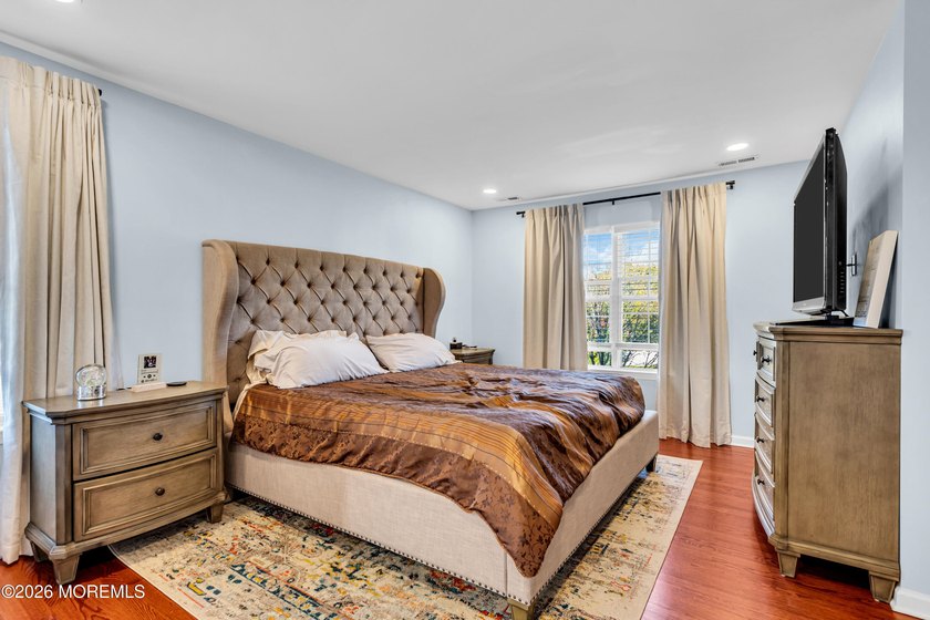 Built in 2010 and set on a quiet cul-de-sac, this 4-bedroom, 2 - photo 27