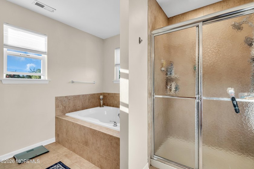 Built in 2010 and set on a quiet cul-de-sac, this 4-bedroom, 2 - photo 29