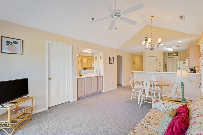 Introducing this fully furnished, top-floor end unit 2-bedroom - photo 5