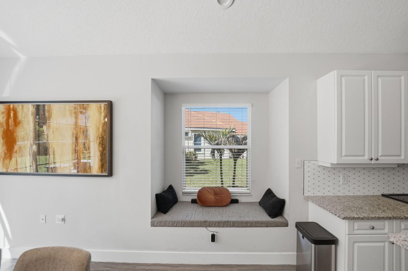 Check out this 3 BED 2.5 BATH home in Lake Charles! Offered - photo 11