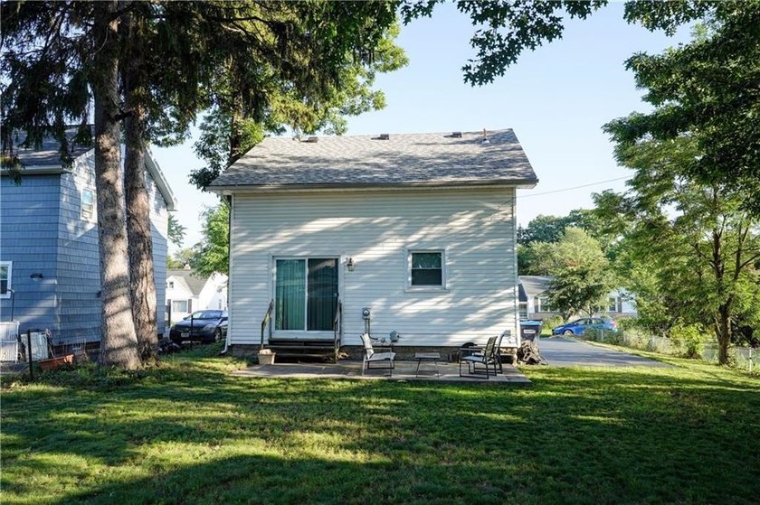 -NO DELAYED NEGOTIATIONS- This charming home has been - photo 31