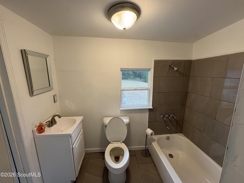 If you've been dreaming of a simpler, rustic lifestyle, this - photo 22