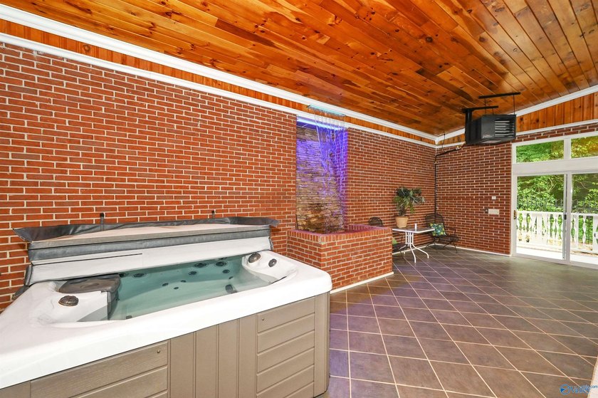 This must-see water property with 4 levels is waiting for you. 5 - photo 30