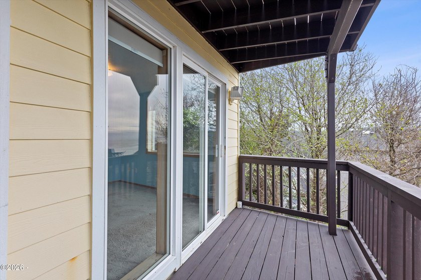 Ocean view, beach access, and coastal flexibility just across - photo 21