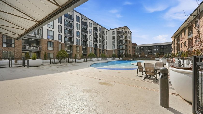 Downtown Chattanooga living at it's best. Updated 2-bedroom - photo 28