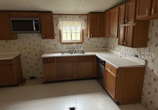 **MOBILE HOME HAS NO TITLE, CASH ONLY*** Come see this 3 - photo 8