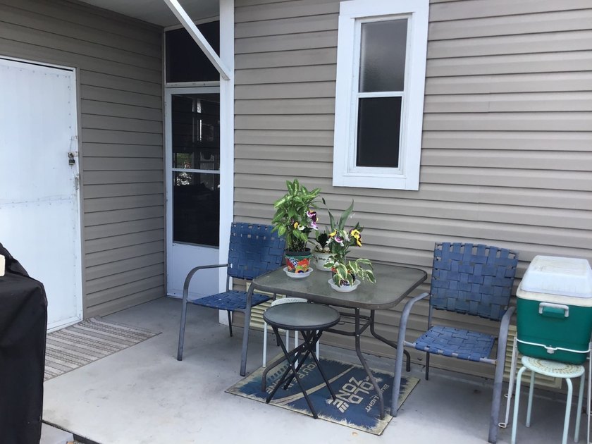 *SPECTACULAR updated corner **Key West Vibe **Unit Located in a - photo 28