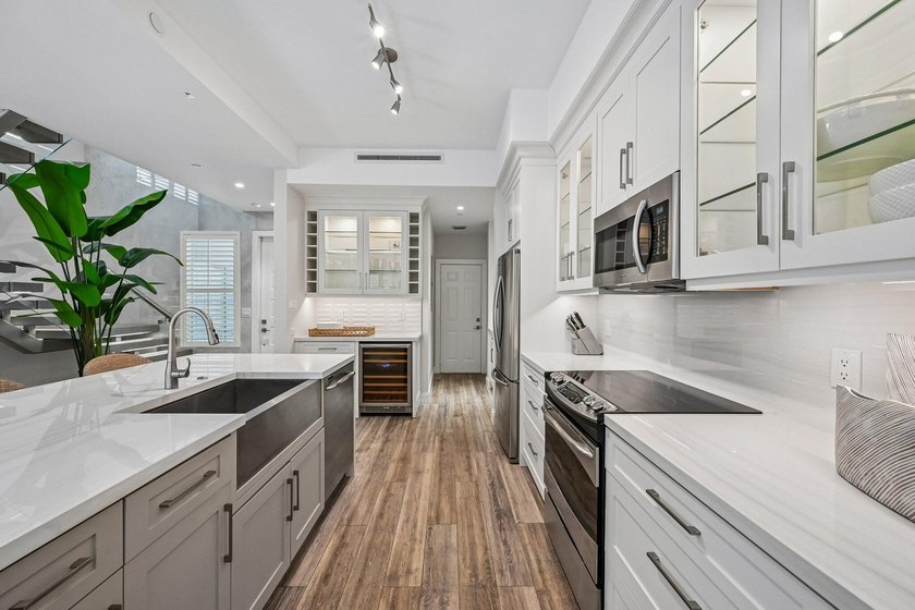A rare offering along one of Delray Beach's most coveted - photo 11